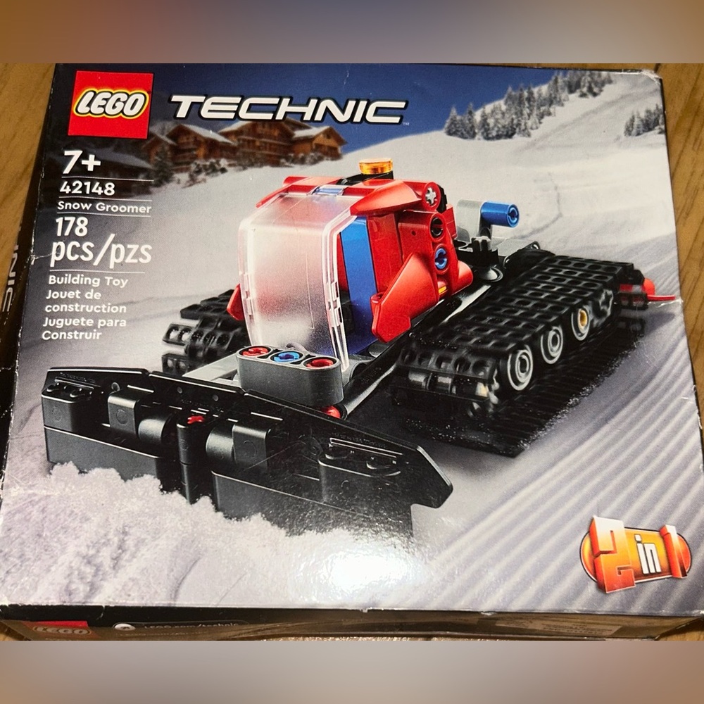 LEGO Technic Snow Groomer